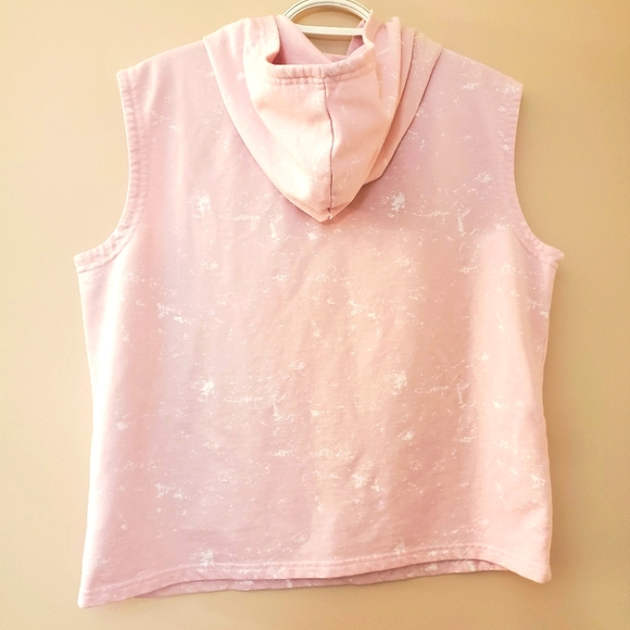 The Beatles - Sargent Pepper pink sleeveless hoodie - Picture 3 of 5